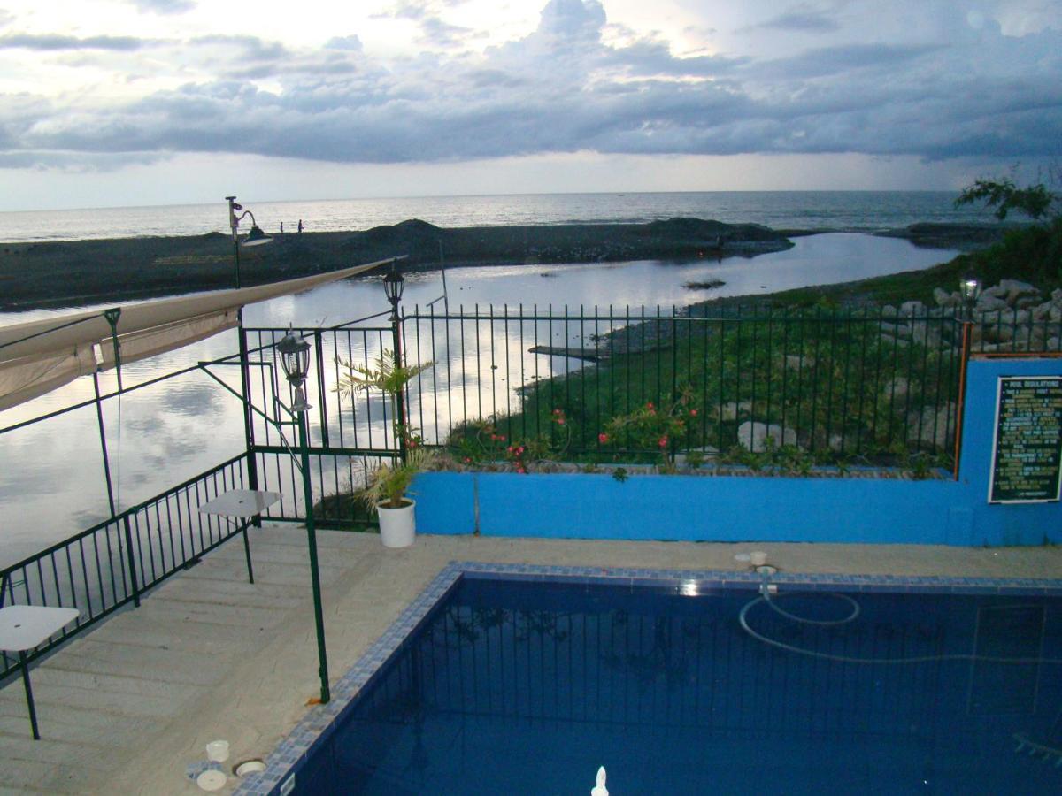 Tagudan Kubo Garden Hotel Tagudin المظهر الخارجي الصورة